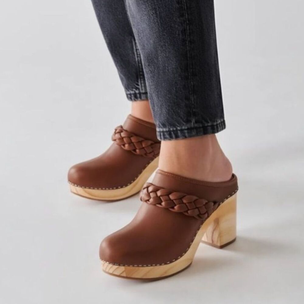 Dolce Vita Wooden Heel Clogs 8.5 Slip On Chunky Boho Leather 70's Vacation Hila